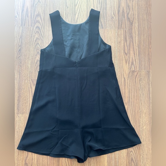 MANGO JUMPSUIT / ROMPER - Picture 4 of 6